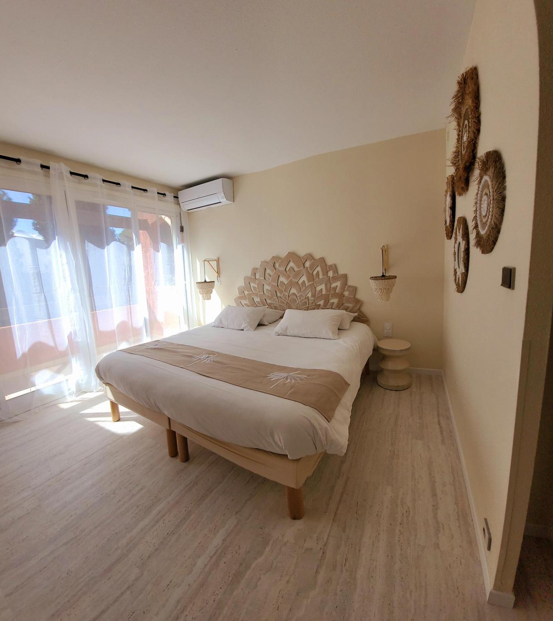 Hotel Tennis International آجد المظهر الخارجي الصورة