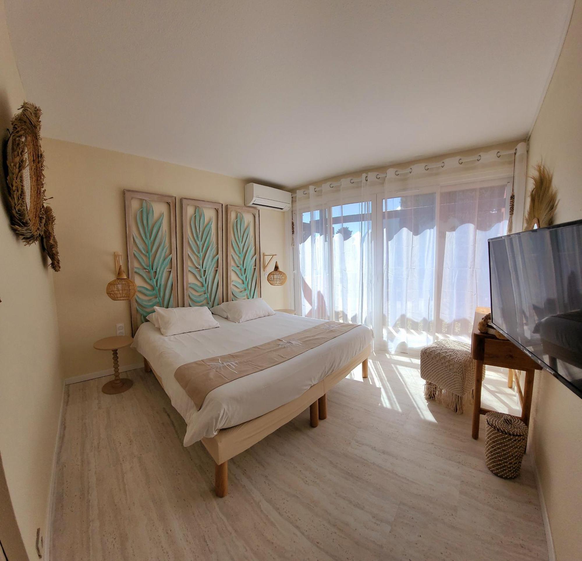 Hotel Tennis International آجد المظهر الخارجي الصورة